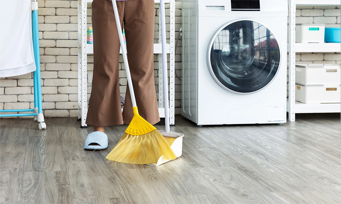 Kiedy zamiatasz podłogę…